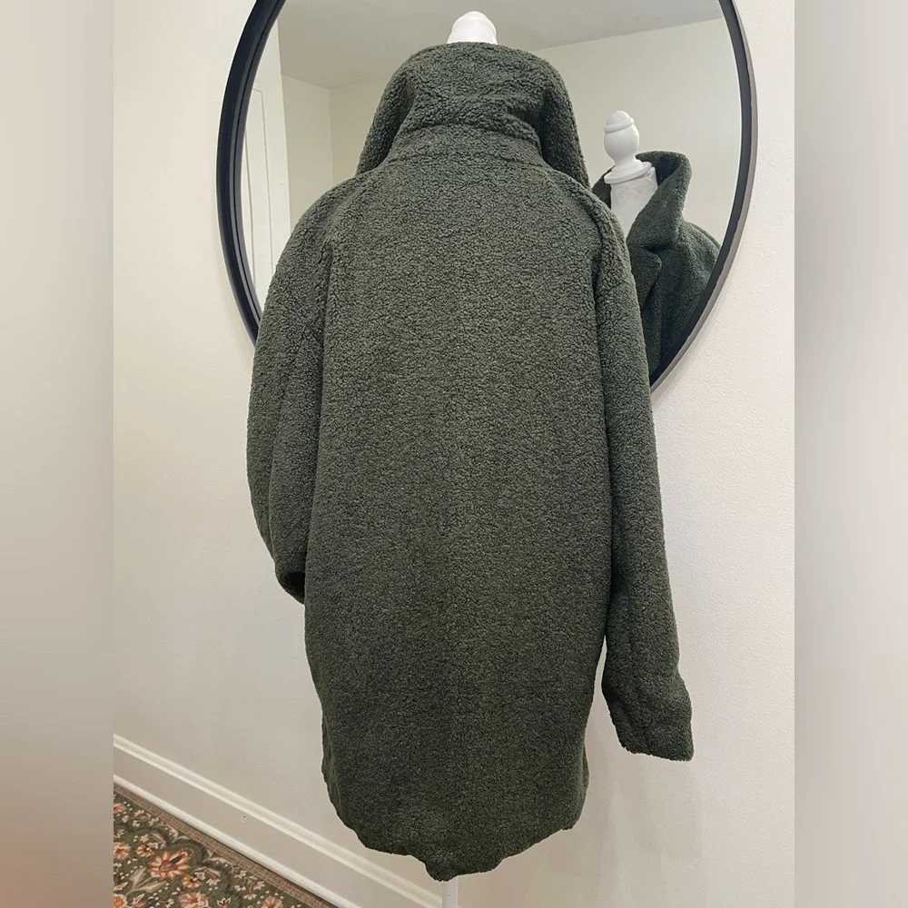 NWOT Teddy Bear Fleece Oversized-Fit Lapel Jacket by Daily Ritual - Picture 9 of 11